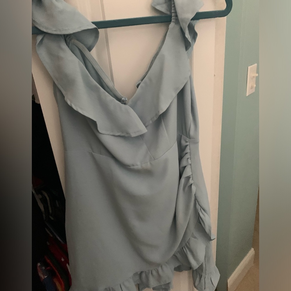 Blue short dress
